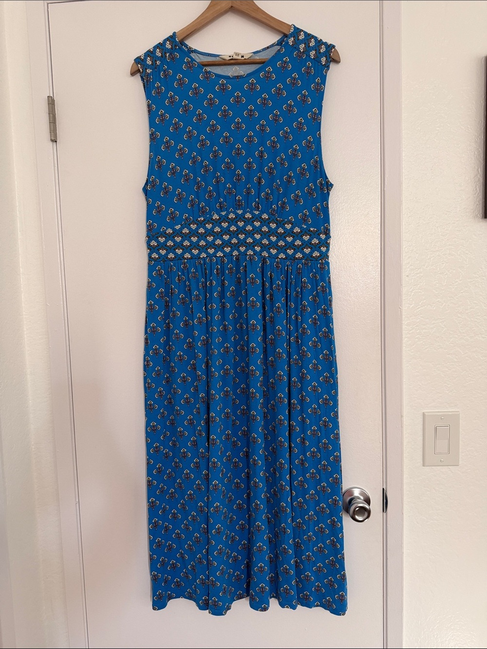 Boden Blue Sleeveless Printed Mid-Length Dress
